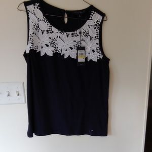 Tommy Hilfiger top